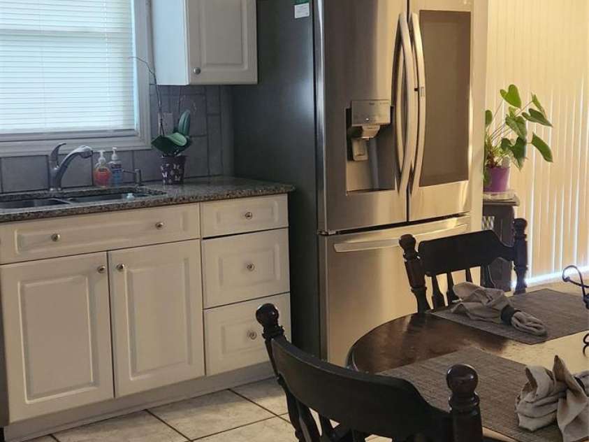 5511 Radford Avenue, Charlotte, NC 28217.  MLS# CAR4314548, YatesRealty ID 1830. 