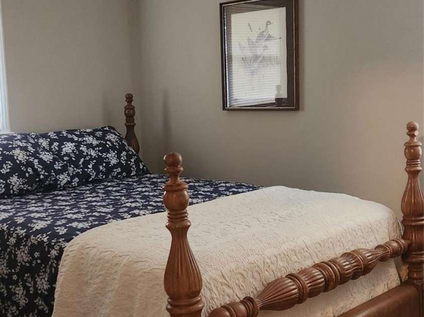 5511 Radford Avenue, Charlotte, NC 28217.  MLS# CAR4314548, YatesRealty ID 1830. 