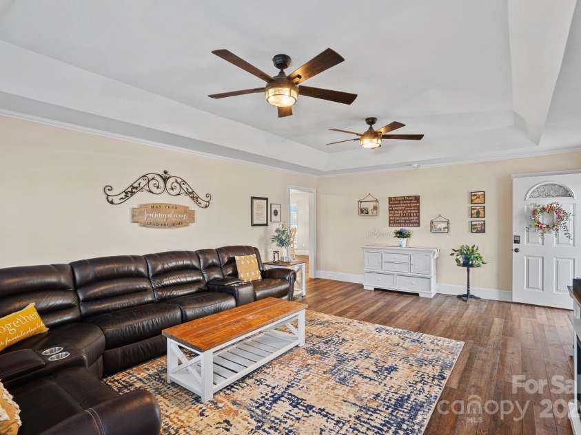 235 Stafford Estates Drive, Salisbury, NC 28146.  MLS# CAR4241796, YatesRealty ID 18300. Family Room