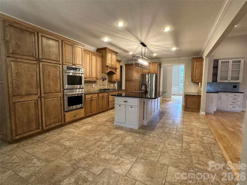 7832 Chapel Creek Drive, Denver, NC 28037.  MLS# CAR4357682, YatesRealty ID 18300. Kitchen