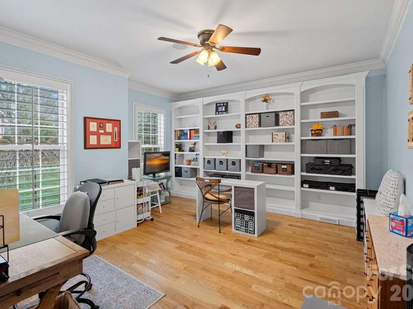 7832 Chapel Creek Drive, Denver, NC 28037.  MLS# CAR4357682, YatesRealty ID 18300. Office 1