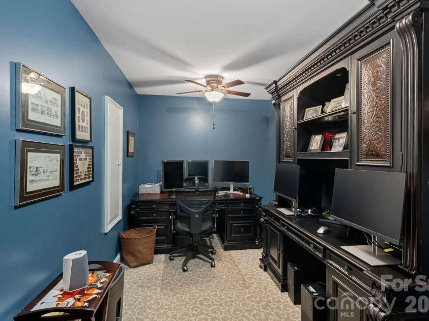 7832 Chapel Creek Drive, Denver, NC 28037.  MLS# CAR4357682, YatesRealty ID 18300. Office 2