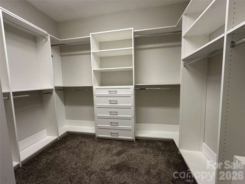 7832 Chapel Creek Drive, Denver, NC 28037.  MLS# CAR4357682, YatesRealty ID 18300. Primary Closet 1