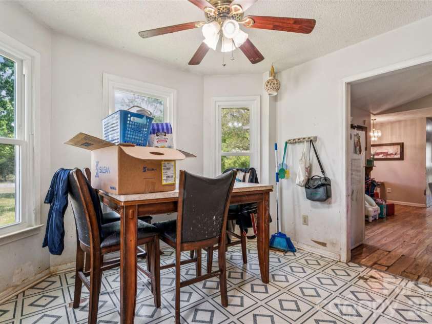 120 Chapel Court, Salisbury, NC 28147.  MLS# CAR4373282, YatesRealty ID 18301. 