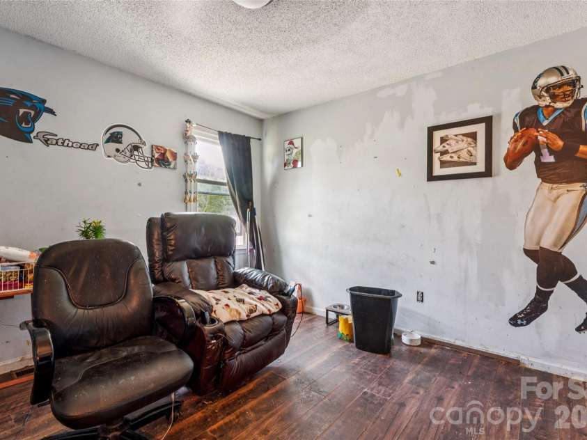 120 Chapel Court, Salisbury, NC 28147.  MLS# CAR4373282, YatesRealty ID 18301. 