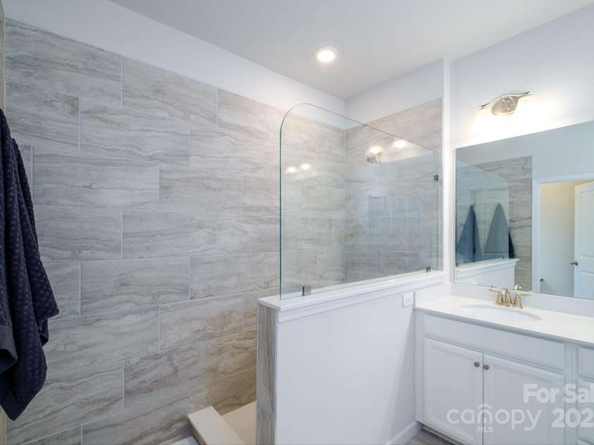 7036 Heron Rookery Way, Charlotte, NC 28214.  MLS# CAR4242696, YatesRealty ID 18301. 