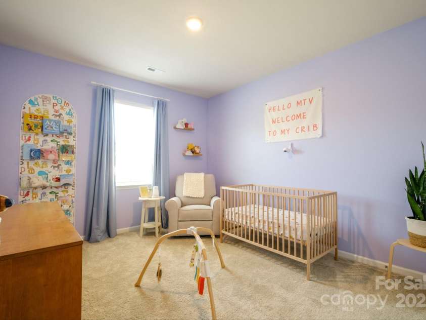 7036 Heron Rookery Way, Charlotte, NC 28214.  MLS# CAR4242696, YatesRealty ID 18301. 