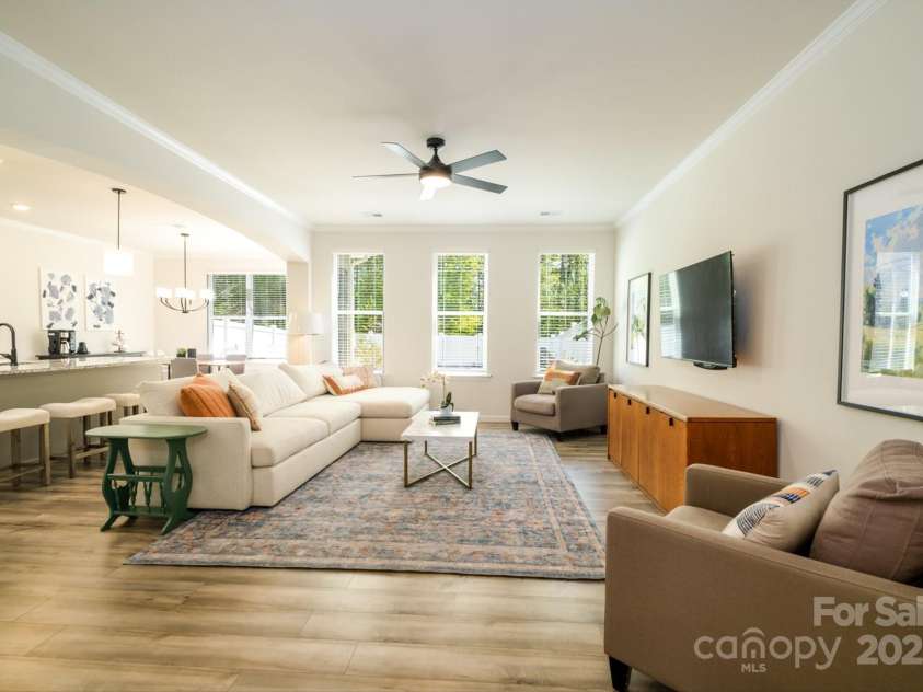 7036 Heron Rookery Way, Charlotte, NC 28214.  MLS# CAR4242696, YatesRealty ID 18301. 
