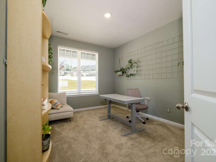 7036 Heron Rookery Way, Charlotte, NC 28214.  MLS# CAR4242696, YatesRealty ID 18301. Bedroom/Office on main floor