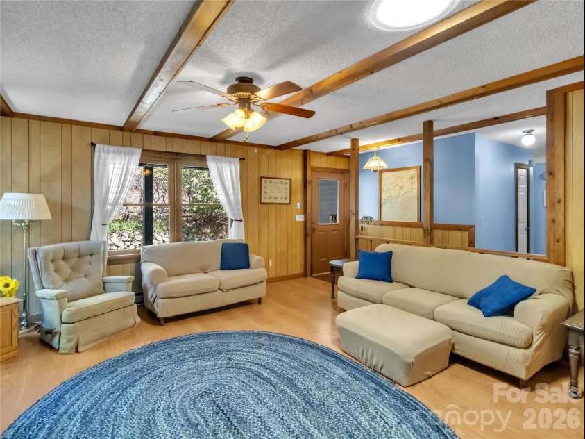 177 Laurel Lane, Otto, NC 28763.  MLS# CAR4359070, YatesRealty ID 18303. 