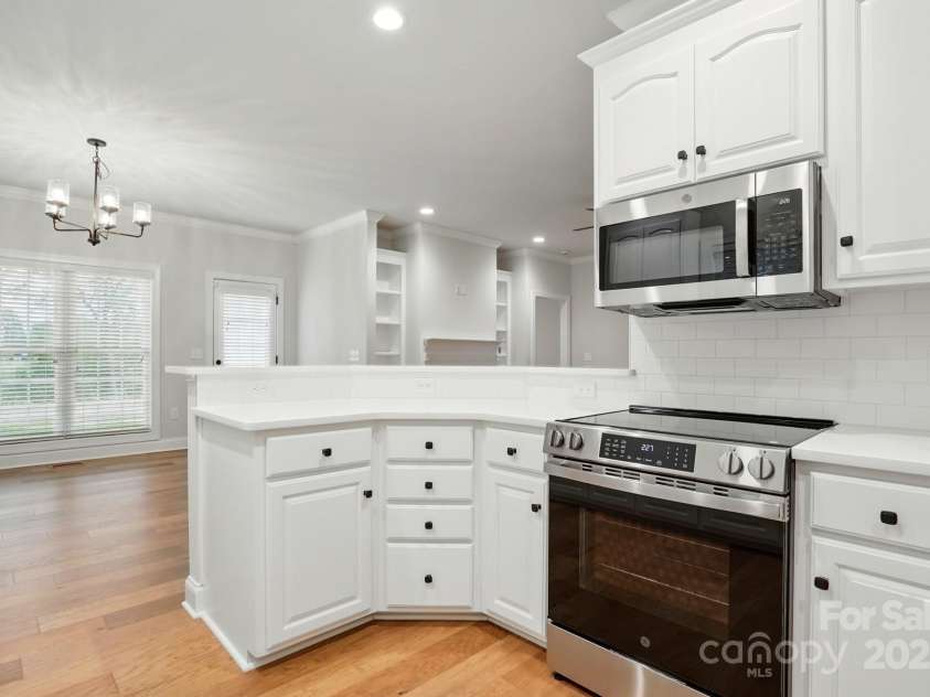 116 Eve Ash Lane, Mooresville, NC 28115.  MLS# CAR4266612, YatesRealty ID 18306. 