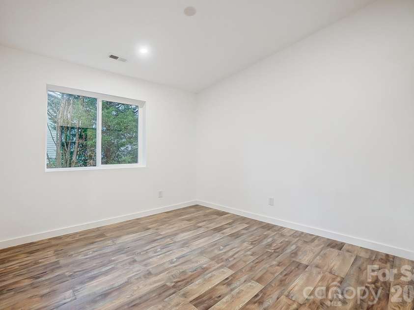 1410 Deborah Circle, Shelby, NC 28150.  MLS# CAR4207250, YatesRealty ID 18308. 