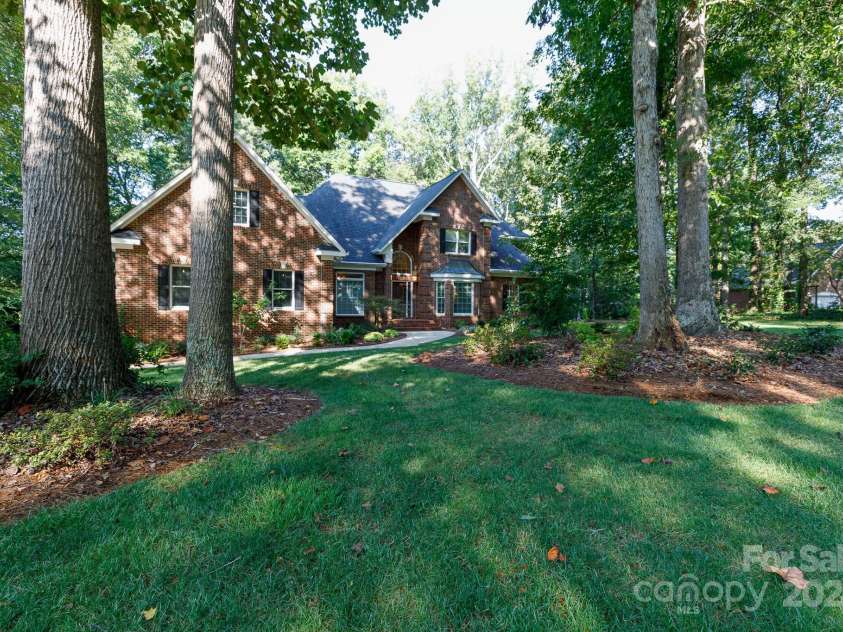 1561 Cureton Court, Rock Hill, SC 29732.  MLS# CAR4198678, YatesRealty ID 1831. 