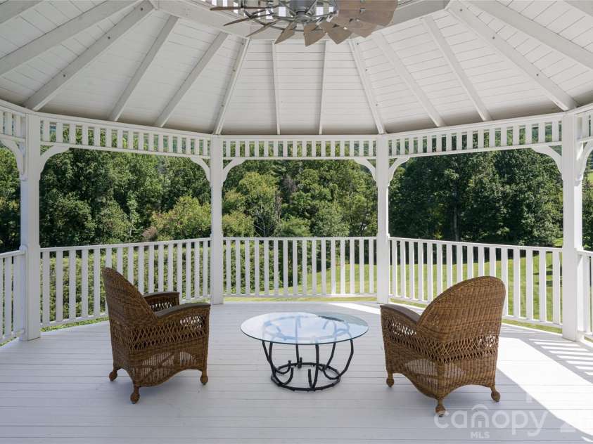 208 Parrish Farm Road, Waynesville, NC 28786.  MLS# CAR4301436, YatesRealty ID 1831. 