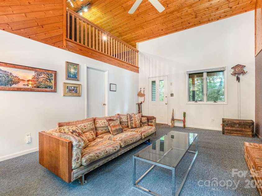 1102 Lake Montonia Road, Kings Mountain, NC 28086.  MLS# CAR4263935, YatesRealty ID 18310. 