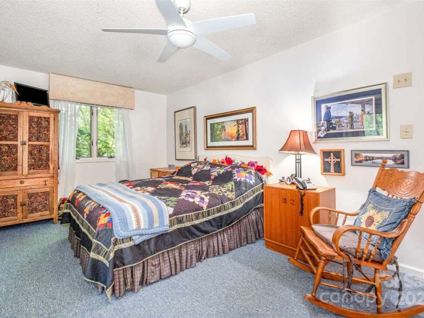 1102 Lake Montonia Road, Kings Mountain, NC 28086.  MLS# CAR4263935, YatesRealty ID 18310. 