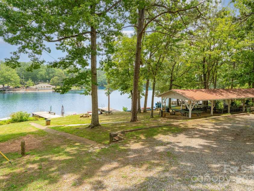1102 Lake Montonia Road, Kings Mountain, NC 28086.  MLS# CAR4263935, YatesRealty ID 18310. 