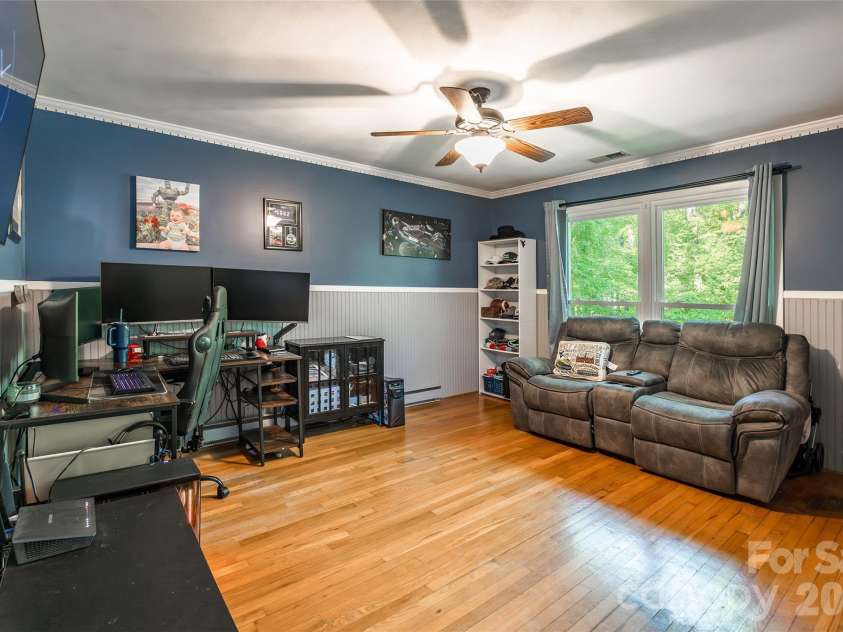 513 Mountainbrook Road, Lancaster, SC 29720.  MLS# CAR4374227, YatesRealty ID 18310. 