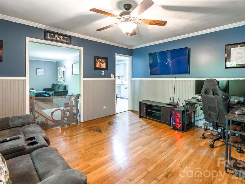 513 Mountainbrook Road, Lancaster, SC 29720.  MLS# CAR4374227, YatesRealty ID 18310. 