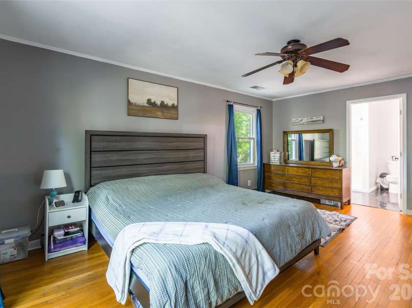 513 Mountainbrook Road, Lancaster, SC 29720.  MLS# CAR4374227, YatesRealty ID 18310. 