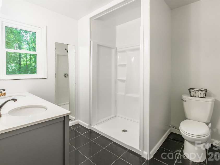 513 Mountainbrook Road, Lancaster, SC 29720.  MLS# CAR4374227, YatesRealty ID 18310. 