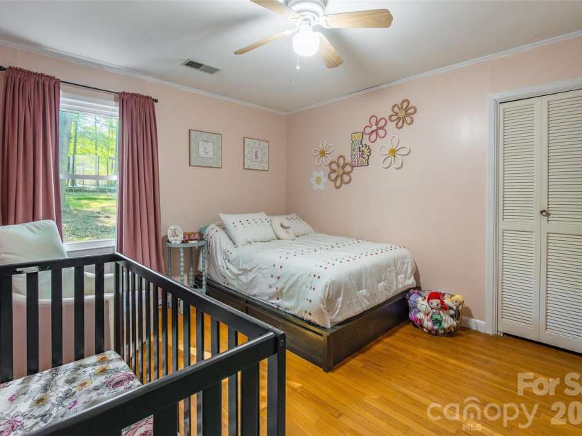 513 Mountainbrook Road, Lancaster, SC 29720.  MLS# CAR4374227, YatesRealty ID 18310. 