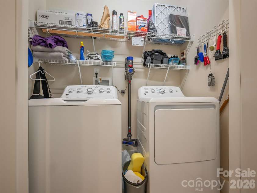 146 Red Hawk Knoll, Lake Lure, NC 28746.  MLS# CAR4334221, YatesRealty ID 18311. Laundry on main floor