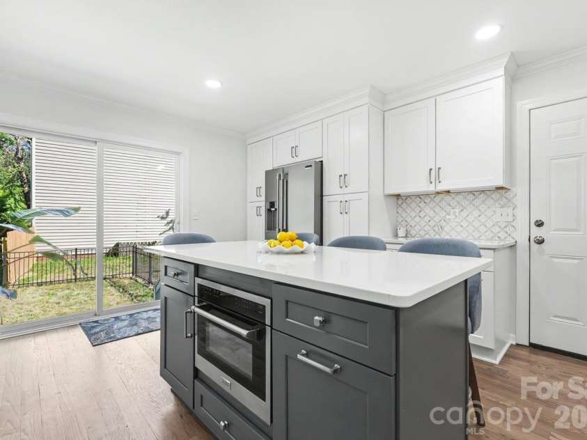 12227 Provincetowne Drive, Charlotte, NC 28277.  MLS# CAR4373650, YatesRealty ID 18312. 