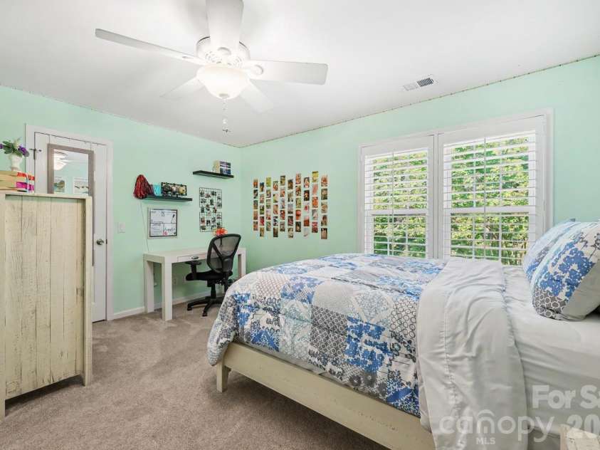 12227 Provincetowne Drive, Charlotte, NC 28277.  MLS# CAR4373650, YatesRealty ID 18312. 