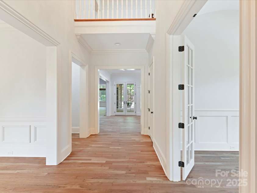 825 Hudson Place, Davidson, NC 28036.  MLS# CAR4248098, YatesRealty ID 18313. 