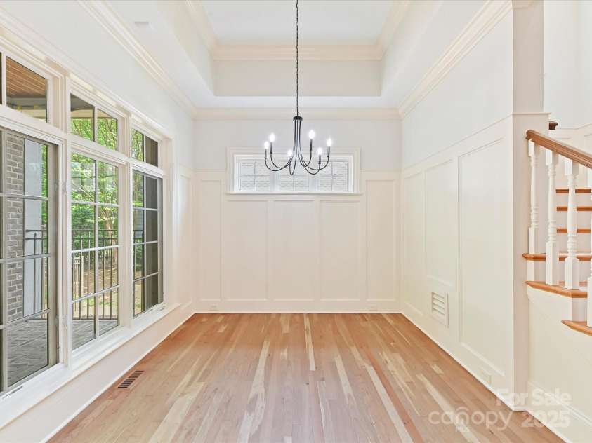 825 Hudson Place, Davidson, NC 28036.  MLS# CAR4248098, YatesRealty ID 18313. 