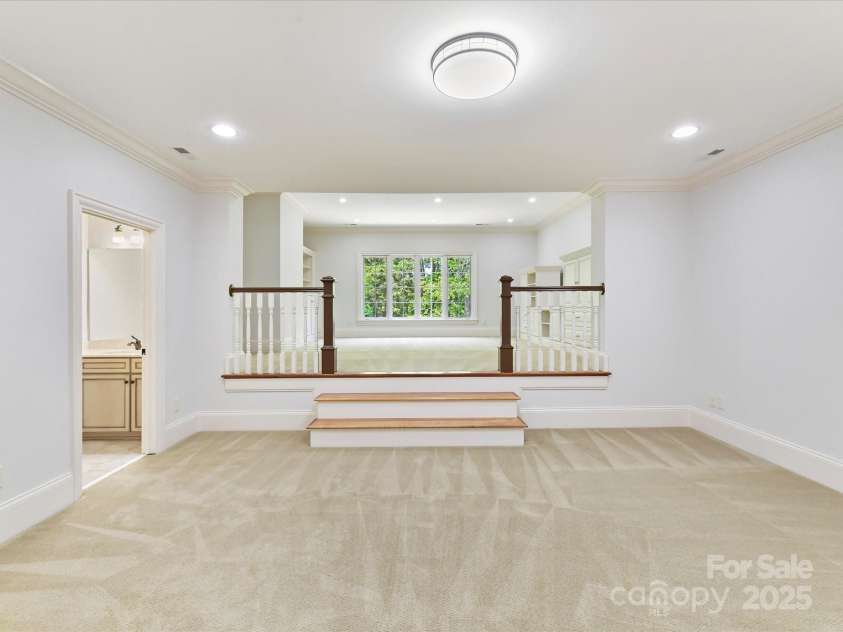 825 Hudson Place, Davidson, NC 28036.  MLS# CAR4248098, YatesRealty ID 18313. 