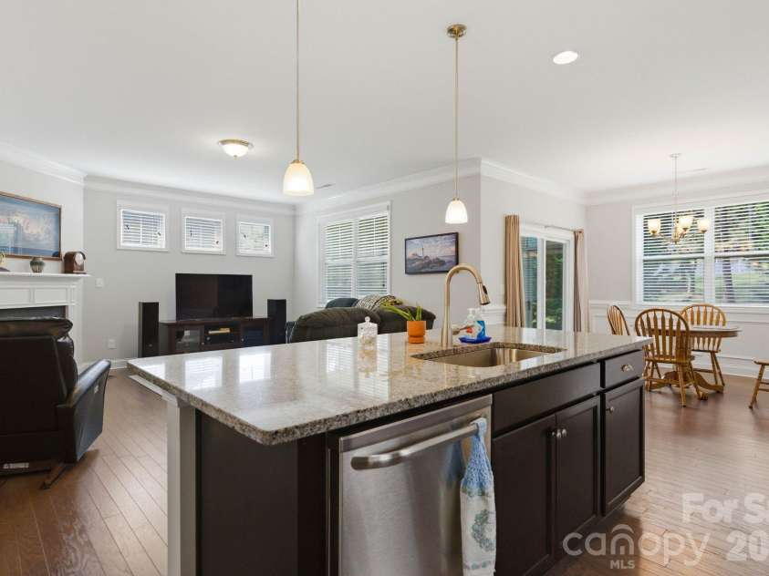 4269 Legacy Drive, Denver, NC 28037.  MLS# CAR4375205, YatesRealty ID 18314. 