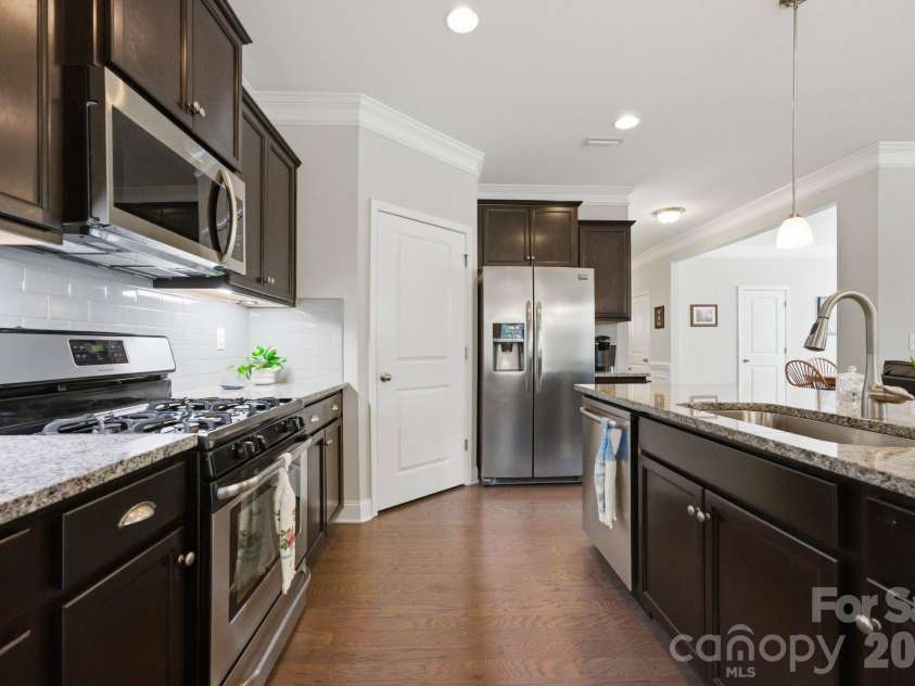 4269 Legacy Drive, Denver, NC 28037.  MLS# CAR4375205, YatesRealty ID 18314. 