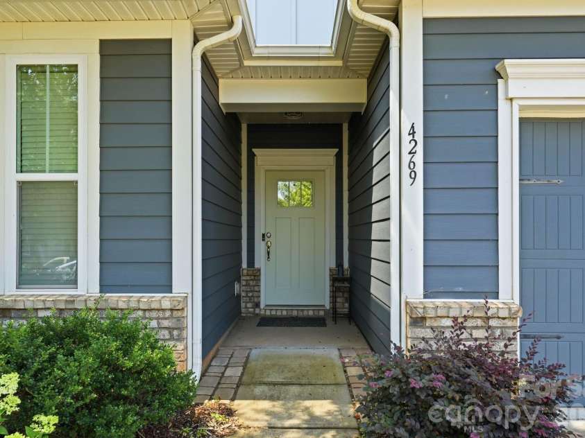 4269 Legacy Drive, Denver, NC 28037.  MLS# CAR4421374, YatesRealty ID 18314. 