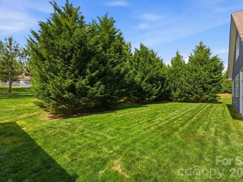 4269 Legacy Drive, Denver, NC 28037.  MLS# CAR4421374, YatesRealty ID 18314. 