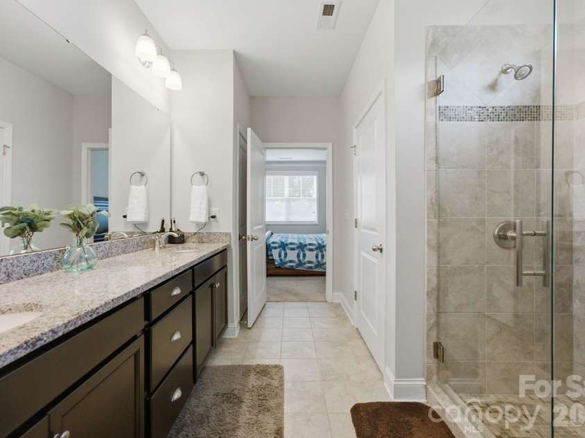 4269 Legacy Drive, Denver, NC 28037.  MLS# CAR4421374, YatesRealty ID 18314. 