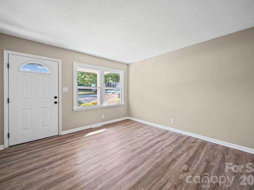 502 Geroid Street, Salisbury, NC 28144.  MLS# CAR4374014, YatesRealty ID 18315. 