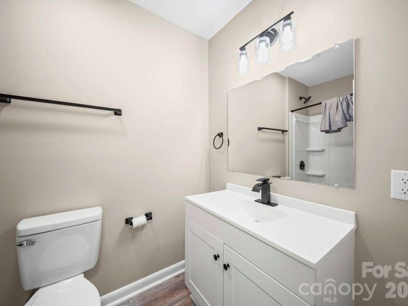 502 Geroid Street, Salisbury, NC 28144.  MLS# CAR4374014, YatesRealty ID 18315. 