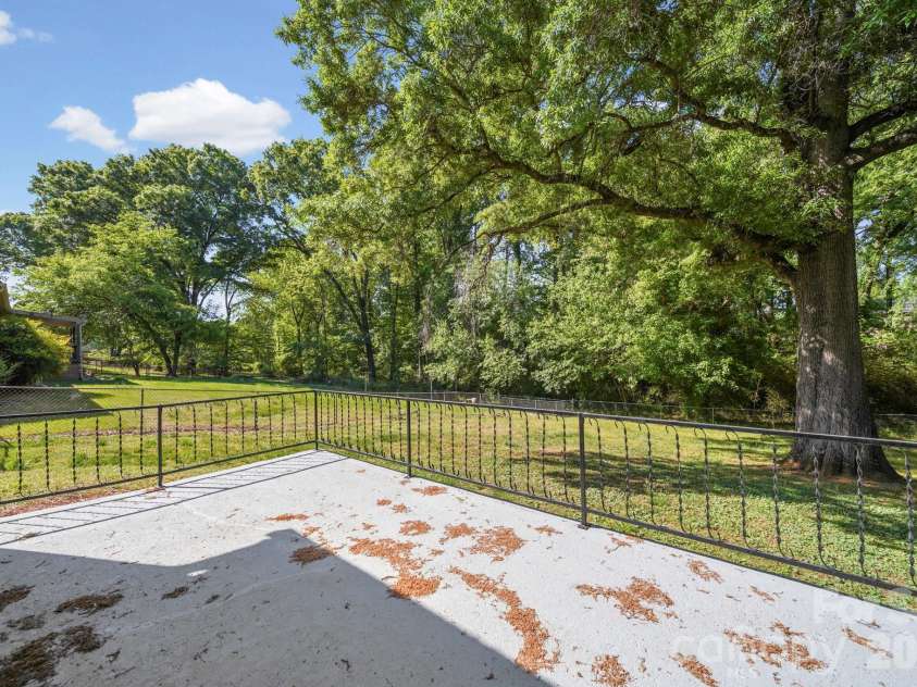 502 Geroid Street, Salisbury, NC 28144.  MLS# CAR4374014, YatesRealty ID 18315. 