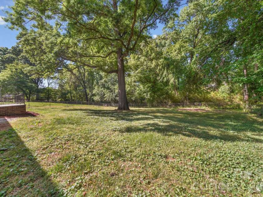 502 Geroid Street, Salisbury, NC 28144.  MLS# CAR4374014, YatesRealty ID 18315. 
