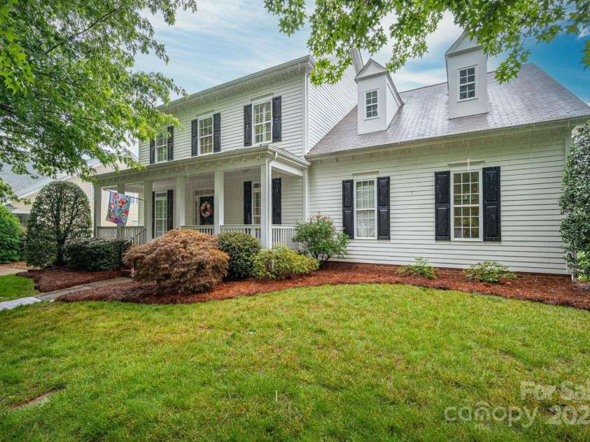 506 Academy Street, McAdenville, NC 28101.  MLS# CAR4266674, YatesRealty ID 18316. 