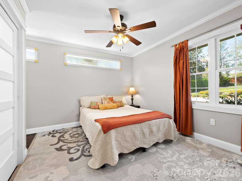1614 Ridgewood Boulevard, Hendersonville, NC 28791.  MLS# CAR4368545, YatesRealty ID 18317. 