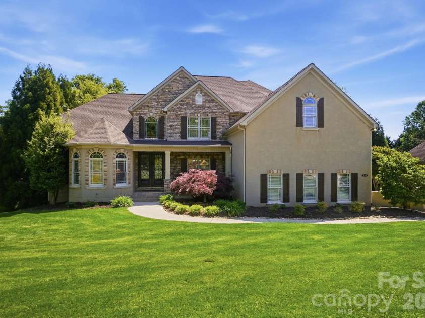159 Riverchase Lane, Mooresville, NC 28115.  MLS# CAR4372819, YatesRealty ID 18318. 