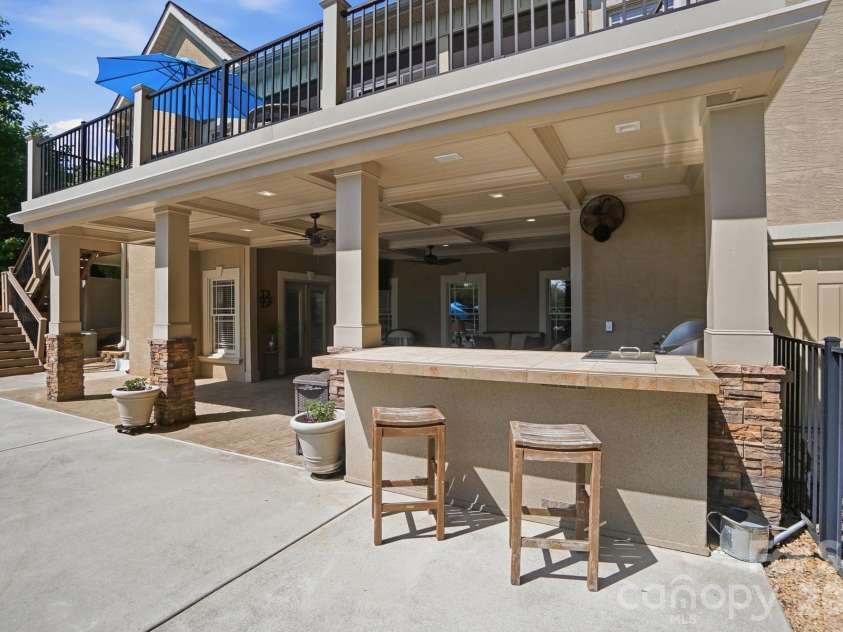 159 Riverchase Lane, Mooresville, NC 28115.  MLS# CAR4372819, YatesRealty ID 18318. 