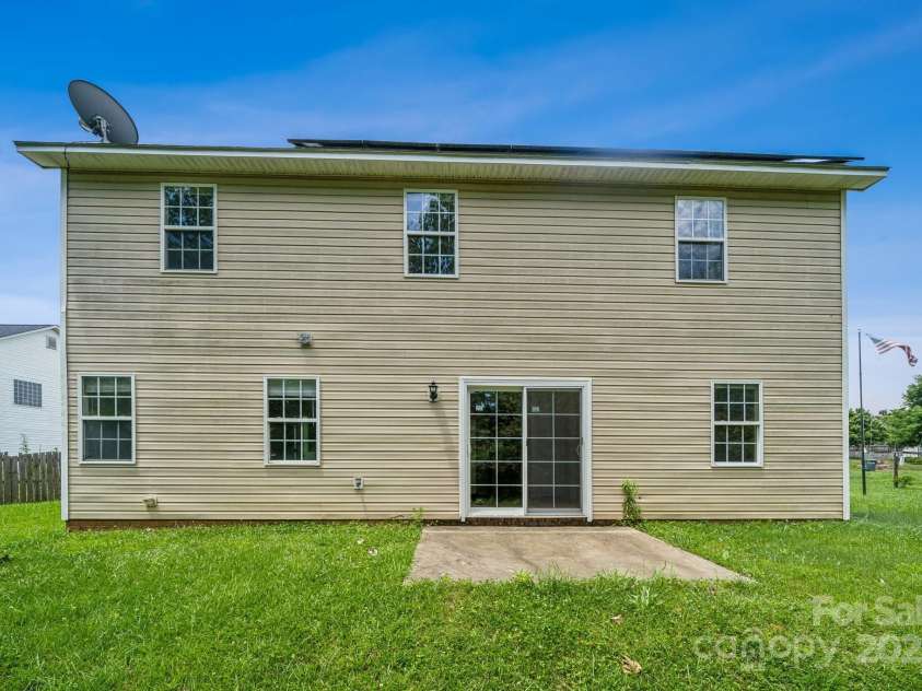 3038 Twin Peaks Court, Monroe, NC 28110.  MLS# CAR4251665, YatesRealty ID 18319. 