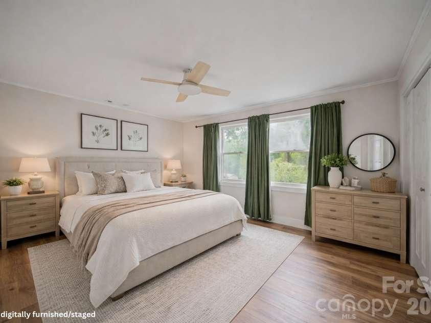 70 Melton Road, Candler, NC 28715.  MLS# CAR4369605, YatesRealty ID 18319. 