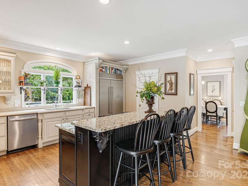 56 Fair Oaks Estate, Fletcher, NC 28732.  MLS# CAR4277078, YatesRealty ID 18320. 