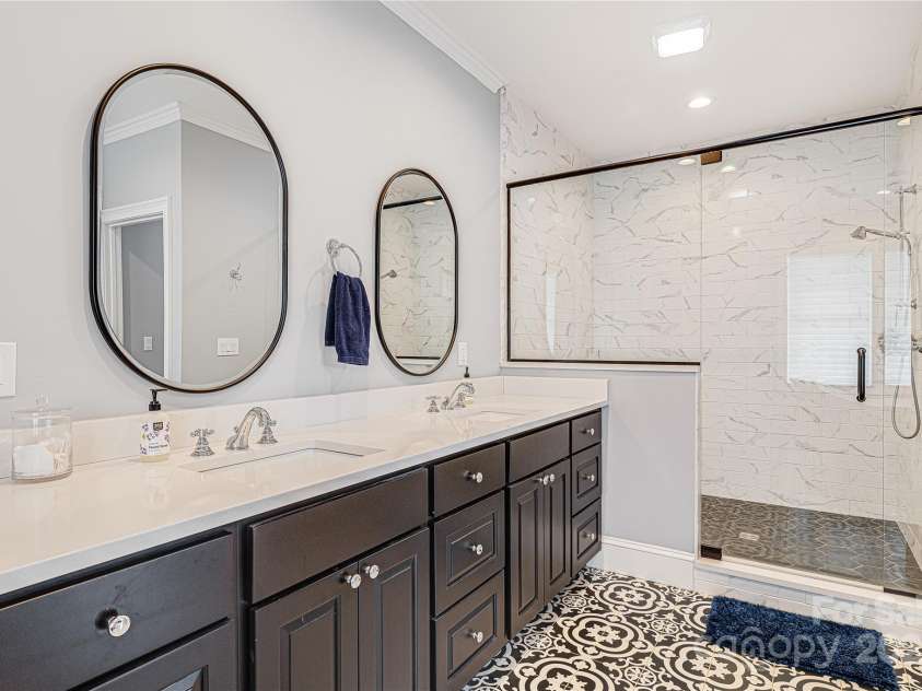 56 Fair Oaks Estate, Fletcher, NC 28732.  MLS# CAR4277078, YatesRealty ID 18320. 