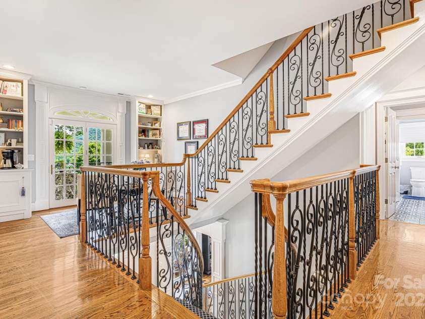 56 Fair Oaks Estate, Fletcher, NC 28732.  MLS# CAR4277078, YatesRealty ID 18320. 